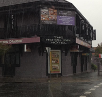 Royal Inn Hotel Waratah - Melbourne Tourism
