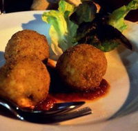Via Napoli Pizzeria - Melbourne Tourism