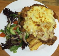 Coomera Waters Tavern - Melbourne Tourism