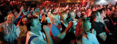 Club Forster - Melbourne Tourism 1