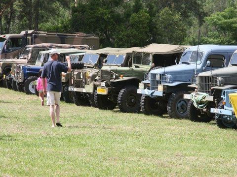 Clarence Town Swim In And Rally - Melbourne Tourism 1