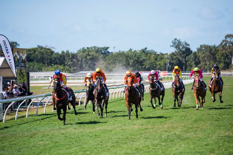 Cairns Amateurs - Melbourne Tourism 2