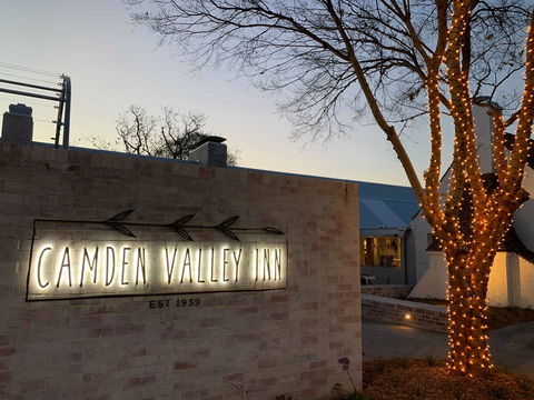 Christmas In July Camden Valley Inn - Melbourne Tourism 0