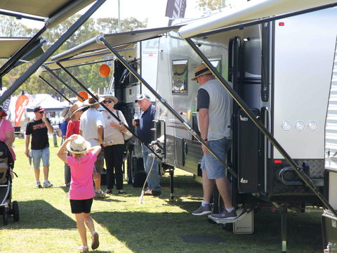 Newcastle Outdoor Adventure And Motoring Expo - Melbourne Tourism 2