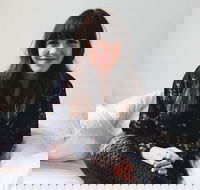 The Barn at Wombat Flat presents Louise Adams Alive and Streaming - Melbourne Tourism