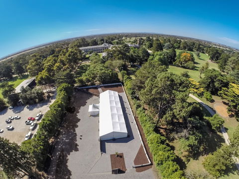 Lancemore Mansion Hotel Werribee Park - Melbourne Tourism 1