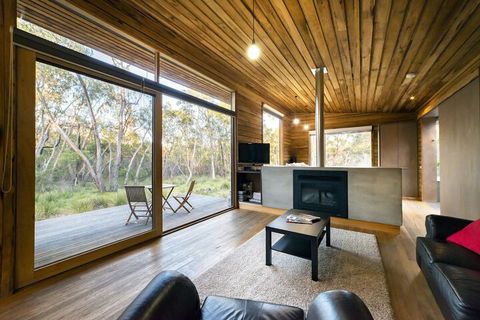 DULC Cabins - Melbourne Tourism 2