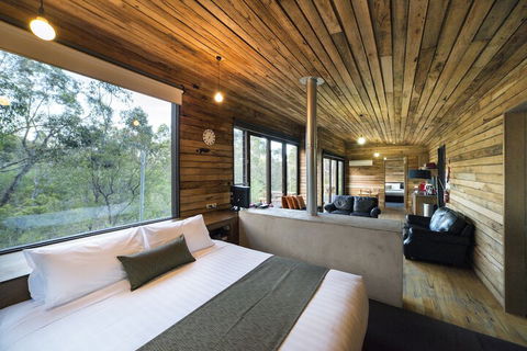 DULC Cabins - Melbourne Tourism 4