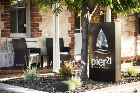 Pier 21 Apartment Hotel - Melbourne Tourism 4