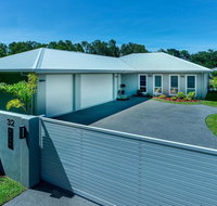 Blue Lagoon Resort - Melbourne Tourism