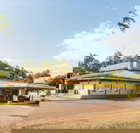 Albatross Bay Resort - Melbourne Tourism