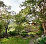 Pretty Beach House - Melbourne Tourism