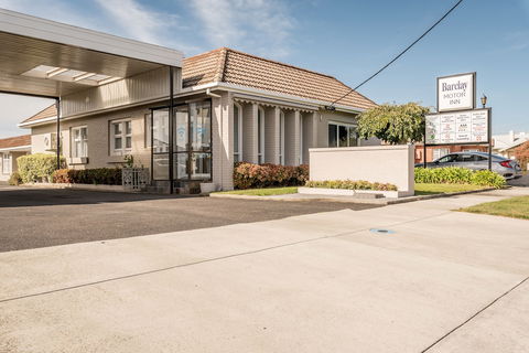 Barclay Motor Inn - Melbourne Tourism 1