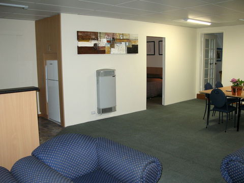 Barclay Motor Inn - Melbourne Tourism 4
