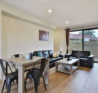 Comfort Inn  Apartments Dandenong - Melbourne Tourism