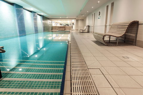Oaks Glenelg Plaza Pier Suites - Melbourne Tourism 3