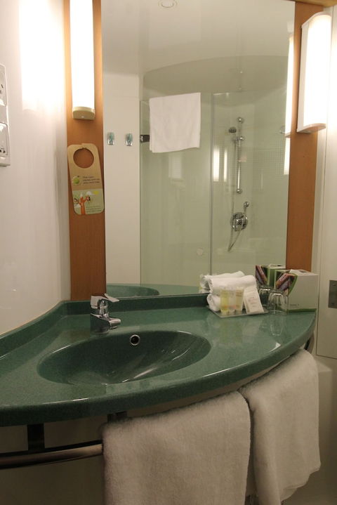 Ibis Newcastle - Melbourne Tourism 6