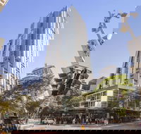 Oaks Brisbane Festival Suites - Melbourne Tourism