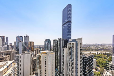 Oaks Brisbane Festival Suites - Melbourne Tourism 4
