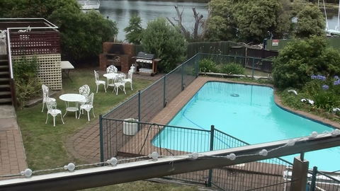 Waterfront Lodge Motel - Melbourne Tourism 4