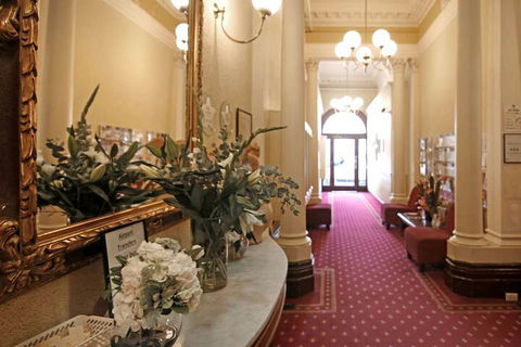 Hotel Claremont Guest House - Melbourne Tourism 4