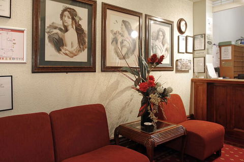 Hotel Claremont Guest House - Melbourne Tourism 5