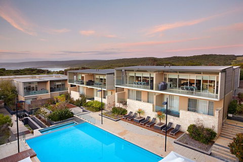 Smiths Beach Resort - Melbourne Tourism 4