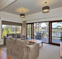 Stewarts Bay Lodge - Melbourne Tourism