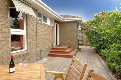 Boutique Stays Sandyside 2 - Melbourne Tourism 1