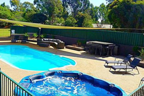 Early Settlers Motel Tocumwal - Melbourne Tourism 3