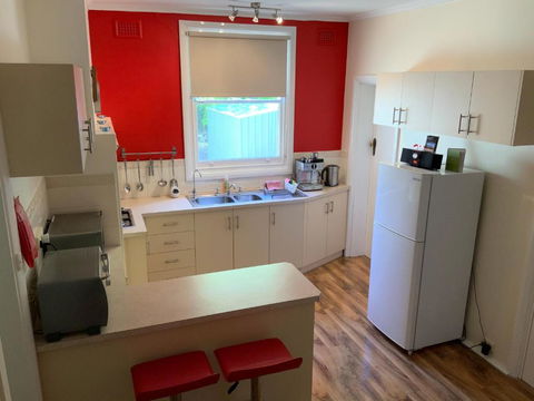 Oats Cottage - Melbourne Tourism 5