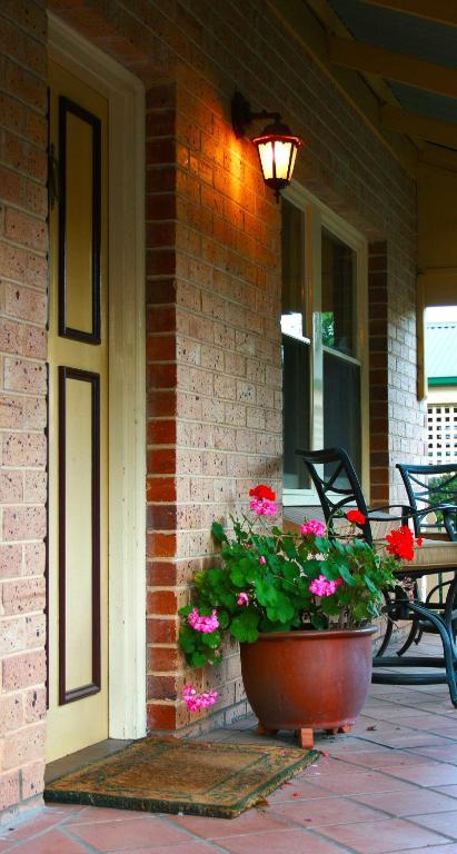 Oats Cottage - Melbourne Tourism 4