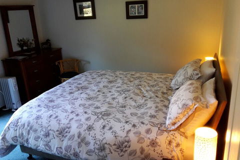 Eagles Roost Farmstay B & B - Melbourne Tourism 4