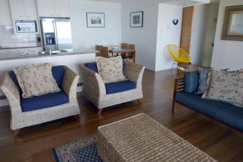 Lookout Unit 10 - Melbourne Tourism 2