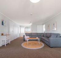 Bridport Holiday House - Melbourne Tourism