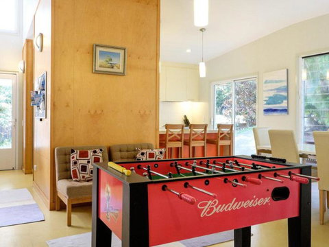 Whispering Trees - Melbourne Tourism 3