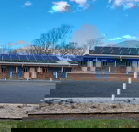 Tumbarumba Motel  Elms Restaurant - Melbourne Tourism