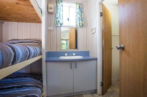 Mollymook Caravan Park - Melbourne Tourism 4