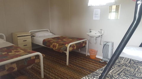 Tingle All Over Budget Accommodation - Melbourne Tourism 4