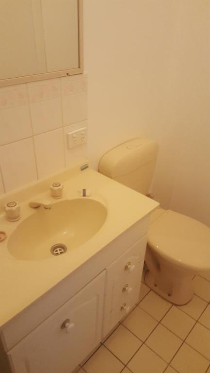 Tingle All Over Budget Accommodation - Melbourne Tourism 5