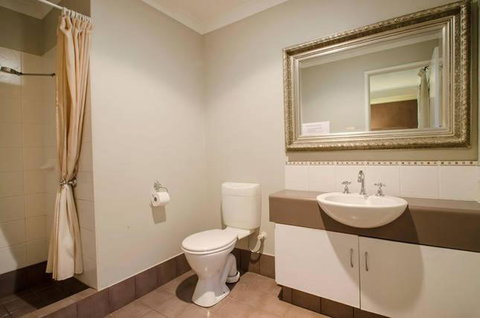 Yallingup Pet Friendly Bush Retreat - Melbourne Tourism 1