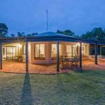 Yallingup Pet Friendly Bush Retreat - Melbourne Tourism 0