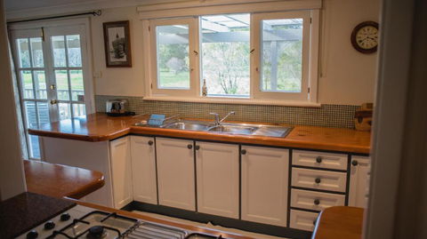 Park Farm Retreat - Melbourne Tourism 4