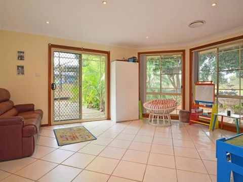Merewether Homestead With Pool & Family Friendly - Melbourne Tourism 3