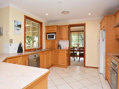 Merewether Homestead With Pool & Family Friendly - Melbourne Tourism 2
