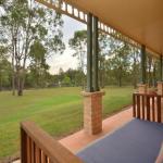 Merewether Homestead With Pool & Family Friendly - Melbourne Tourism 0