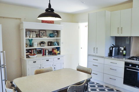 FALMOUTH Seadrift Cottage - Melbourne Tourism 2
