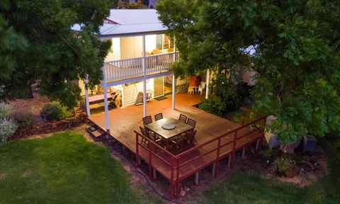 Chestnut Brae Farmstay - Melbourne Tourism 1