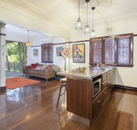 Anville Court - Melbourne Tourism