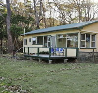 Pebbly Beach Shacks - Melbourne Tourism